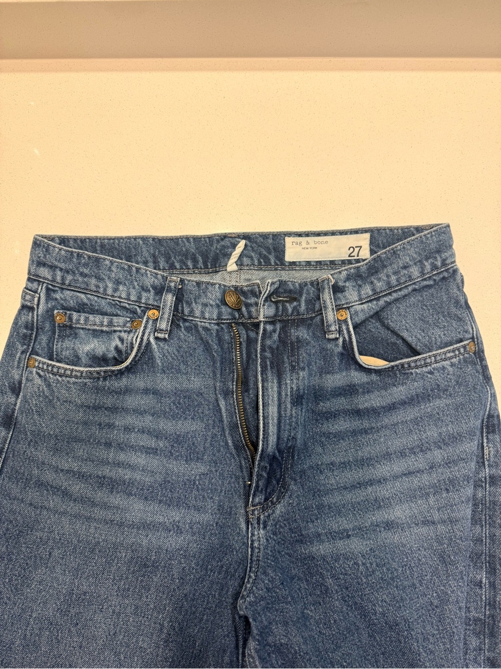 rag & bone Shea High Rise Relaxed Jeans in Adeline - Picture 4 of 5
